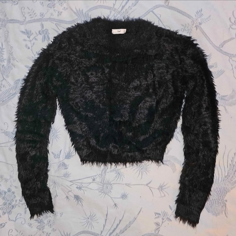 Black Fuzzy Cropped Sweater